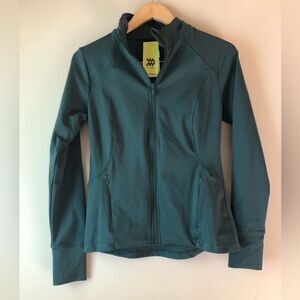 📳 All In Motion | NEW Fitted Green Sweater